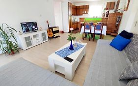 Apartments And Rooms Minex